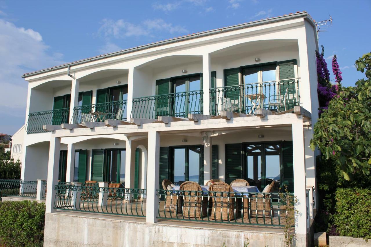 Villa Berg Maslinica Dış mekan fotoğraf